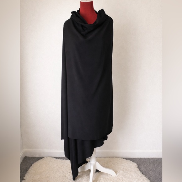 BLEUSALT Signature 3 Yard Wrap Black NWOT Modal Spandex Shawl Scarf Cape - Picture 4 of 6